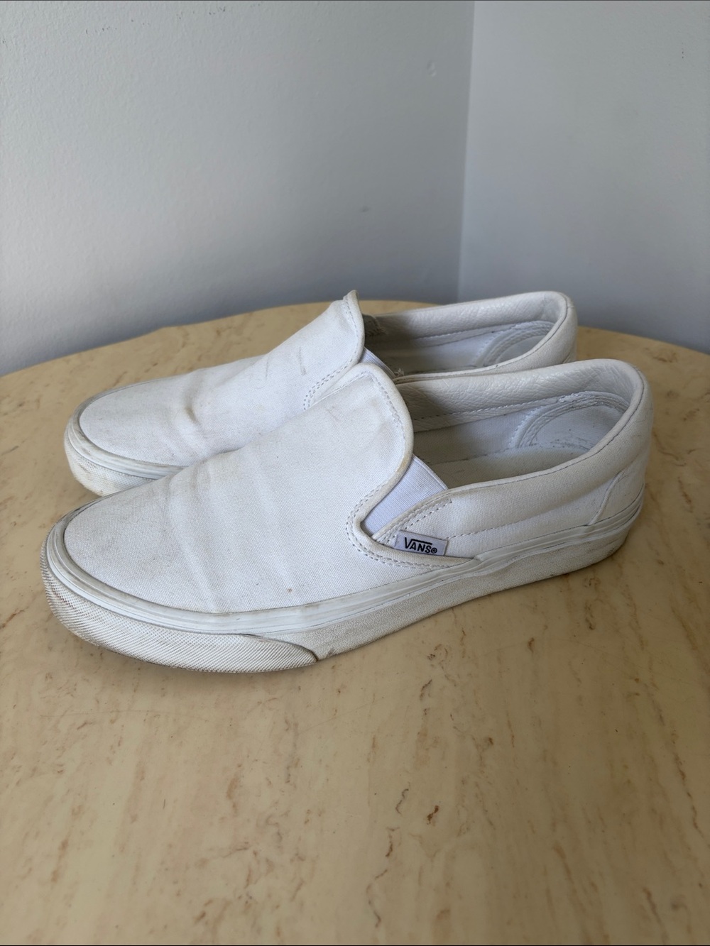 Vans Slip-On Sneakers in White Canvas